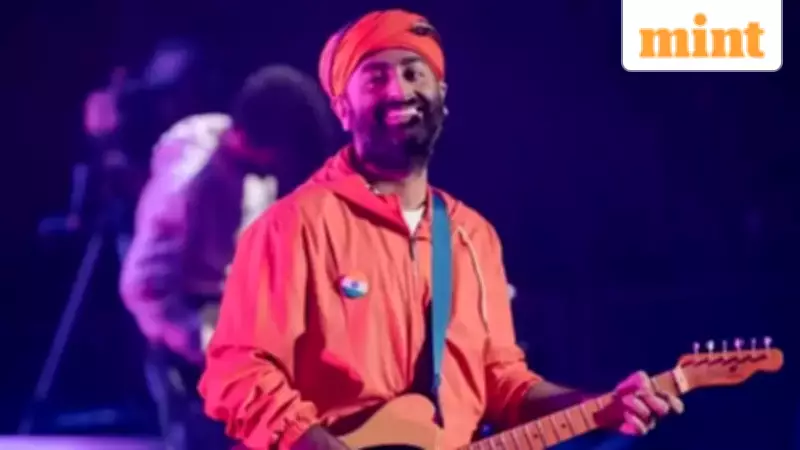 Aamir Khan's Post Sparks Buzz After Arijit Singh's Playback Retirement