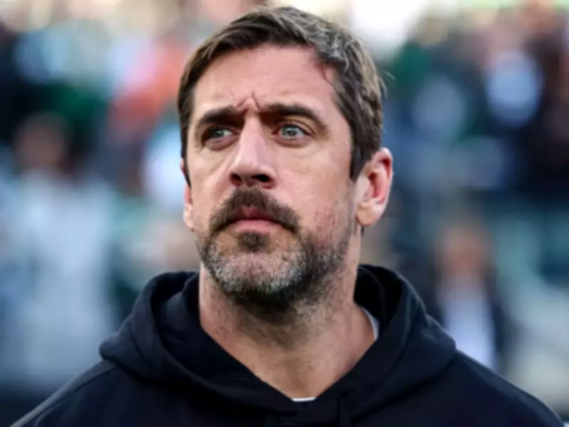 Aaron Rodgers' Pittsburgh Future in Limbo as Steelers Await Veteran QB's Decision