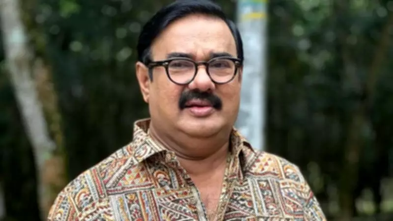 Actor Maniyanpilla Raju's Car Collides with Bike, Injuring Two Youths in Thiruvananthapuram