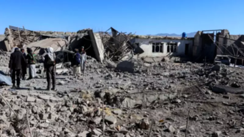 Afghanistan-Pakistan Border Conflict Escalates with Airstrikes and Casualties