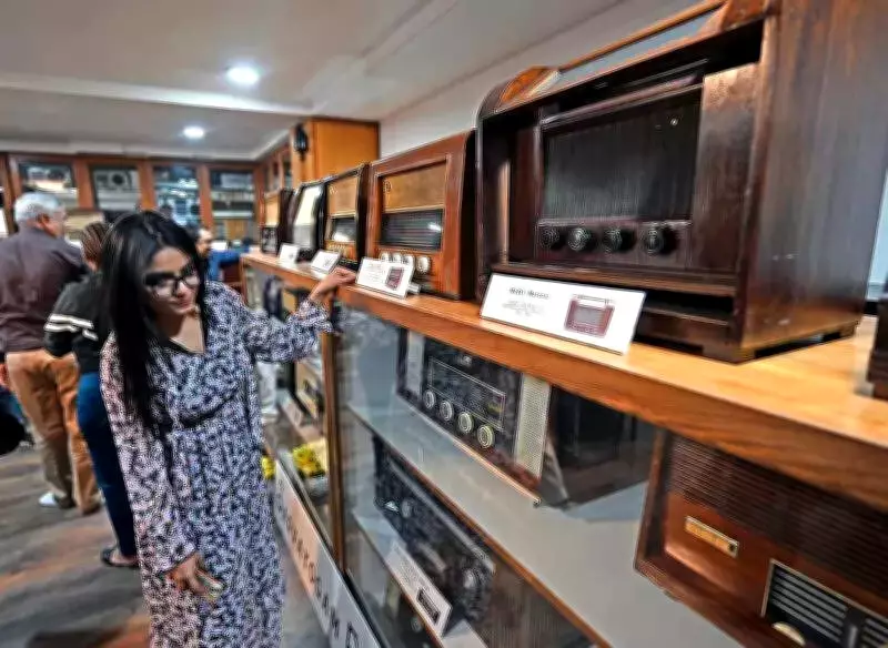 Ahmedabad's New Museum Tunes Into Nostalgia with 120 Vintage Valve Radios