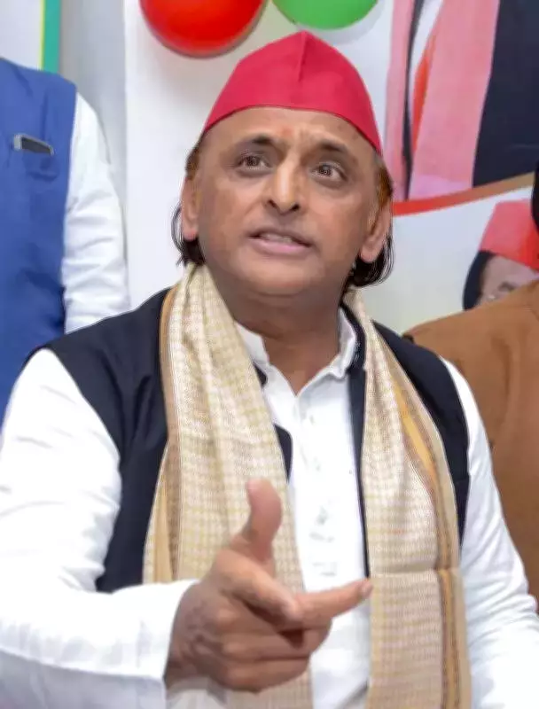 Akhilesh Yadav Accuses BJP of Fostering New Mafias in Uttar Pradesh