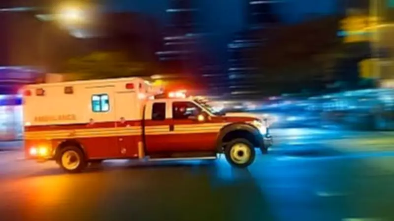 Ambulance Abandons Body on Road, Family Forced to Carry It Home in Jholi