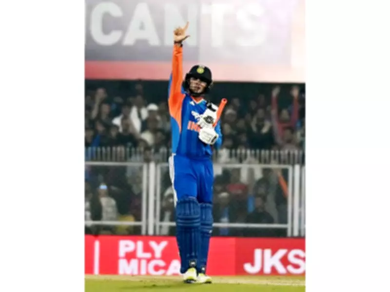 Amritsar Locals Eagerly Await Cricketer Abhishek's Action Against Pakistan