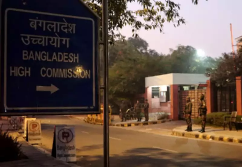 Bangladesh Resumes Full Visa Services for Indian Nationals, Marking Diplomatic Thaw