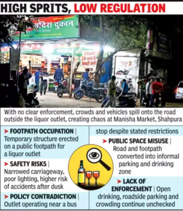 Bhopal Liquor Shop on Footpath Highlights Contractor Power, Civic Neglect