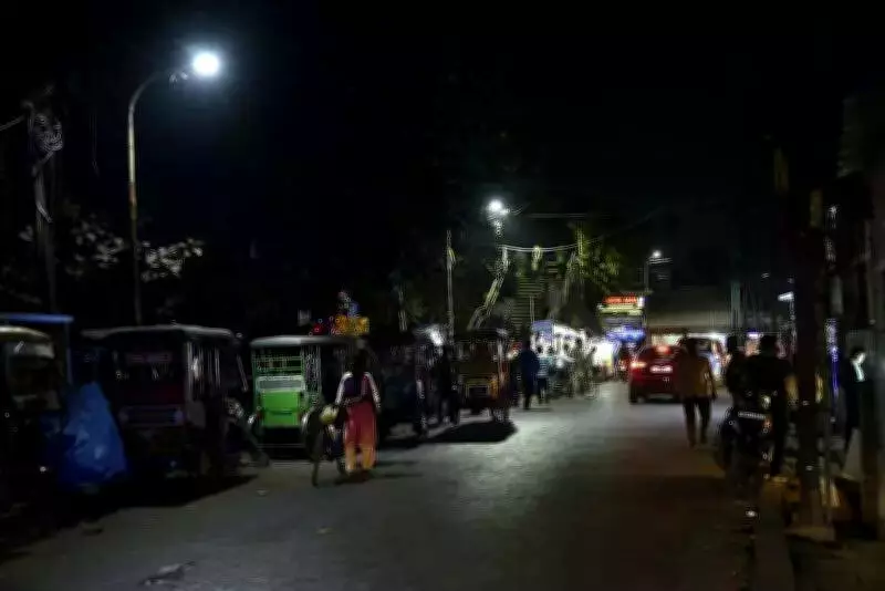 BMC Allocates Rs 16 Crore for Streetlight Upgrades in Kolkata's Suburbs