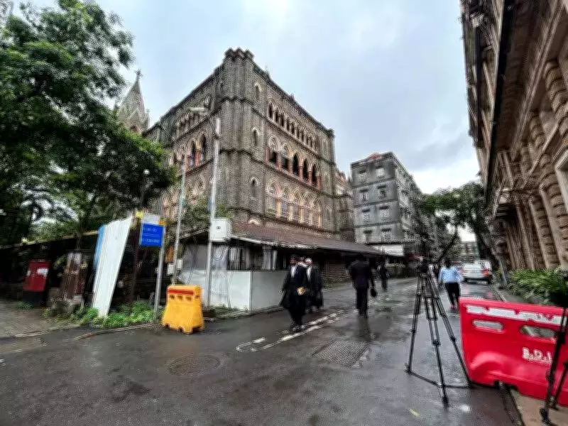 Bombay High Court Orders Land Acquisition for Pune's Unused Balewadi-Wakad Bridge