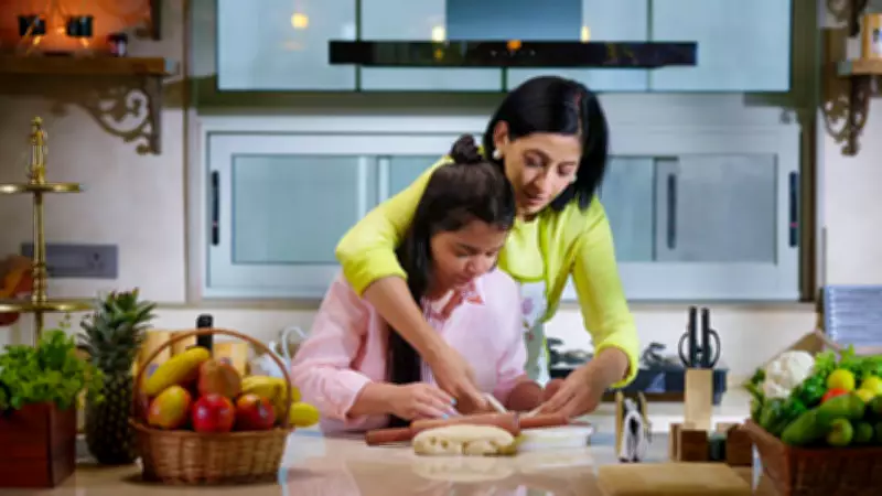 Bridging the Distance: How Families Stay Connected When Parents Travel