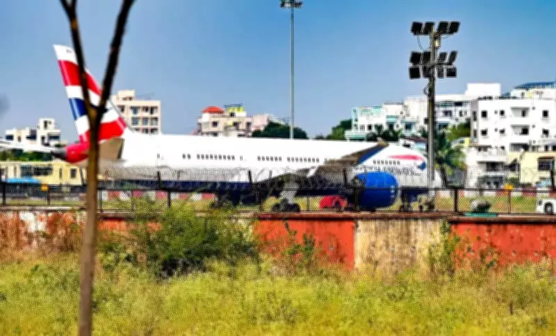 British Airways Dreamliner Diverted to Nagpur Due to Technical Issue, Passengers Accommodated