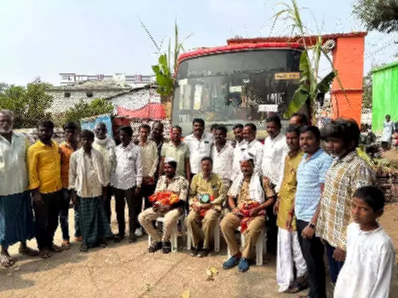 Bus Services Resume to Iragapalli Village After Decade-Long Gap in Kalaburagi