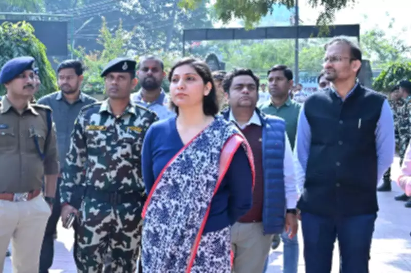 Buxar DM Sahila Inspects Civic Infrastructure, Issues Cleanliness and Traffic Directives