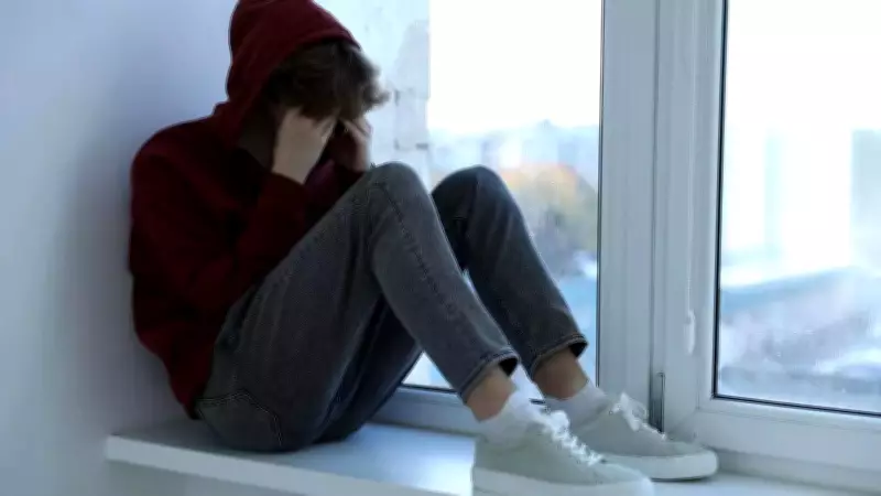 Childhood Mental Health Crisis: Poverty, Family Stress Elevate Risk, Early Intervention Crucial