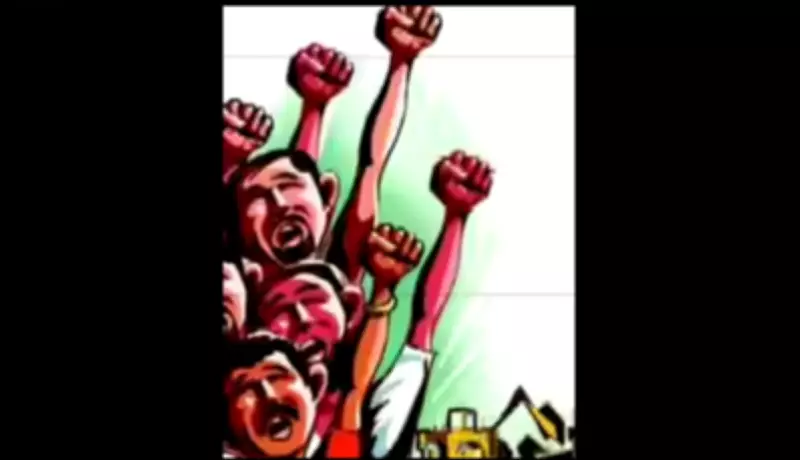 Coimbatore Law Students Protest for Equal Laptop Scheme Access