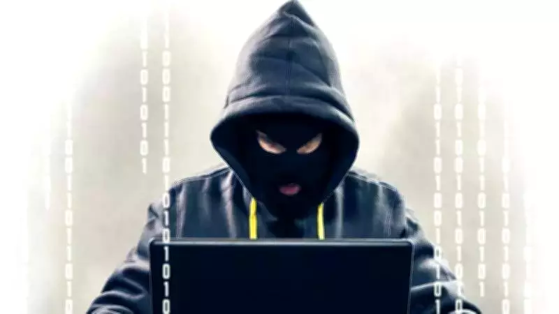 Coimbatore Professor Loses ₹96 Lakh in Online Trading Scam Promising High Returns