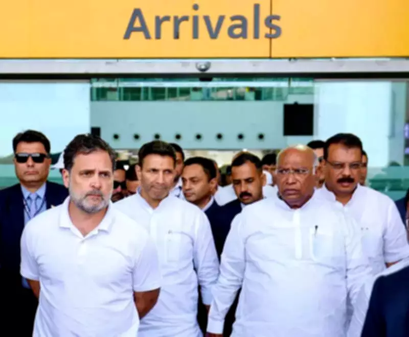 Congress Shifts to Election Mode as Rahul Gandhi Arrives in Punjab for MGNREGA Rally