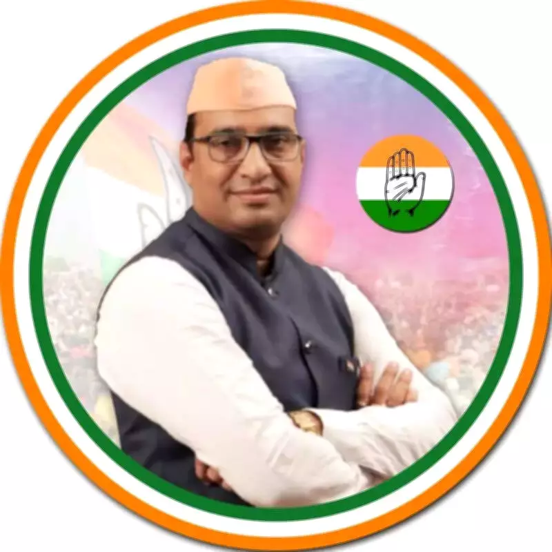 Congress Suffers Major Blow in Chandrapur as Warjurkar Brothers Defect to BJP