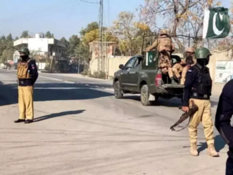 Coordinated Attacks in Pakistan Kill 8 Police Officers, Highlight Militant Surge