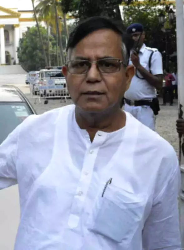 CPM Prepares to Contest All 294 Seats in Bengal as Congress Goes Solo