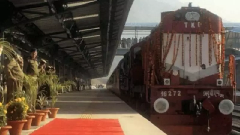Dedicated Freight Corridor: Recycled Rail Projects Show Announcement-Delivery Gap