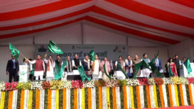 Delhi CM Rekha Gupta Flags Off 500 New E-Buses on Government's First Anniversary