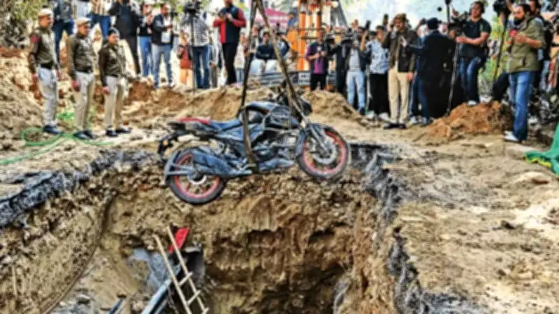 Delhi Police Arrest Sub-Contractor After Motorcyclist Dies in Uncovered Pit