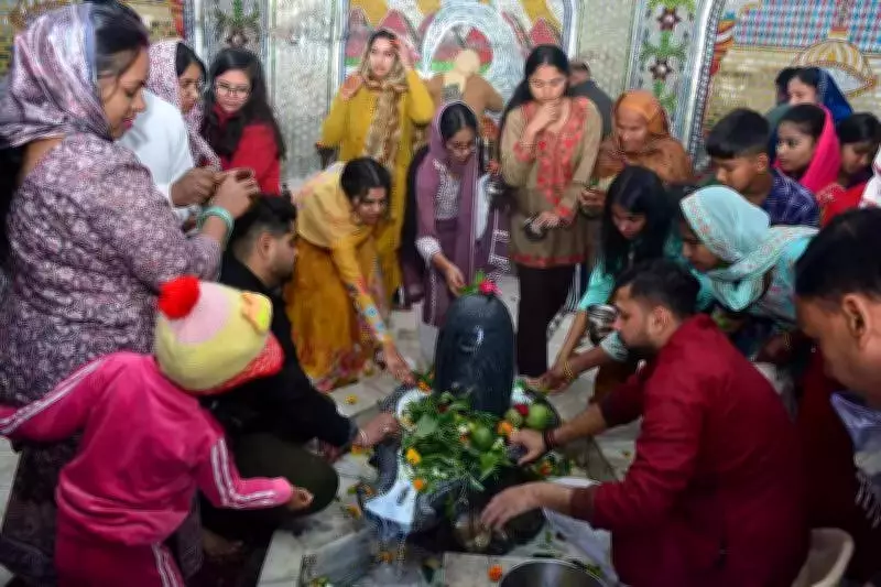 Devotees Throng Tricity Temples for Mahashivaratri Celebrations with Fervent Devotion