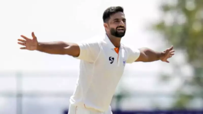 Dinesh Karthik Hails Auqib Nabi's Ranji Trophy Domination as Blueprint for Aspiring Cricketers