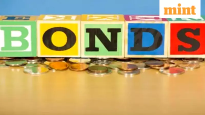 Direct Bonds vs Bond Funds: Pros, Cons & Which Investment Path to Choose