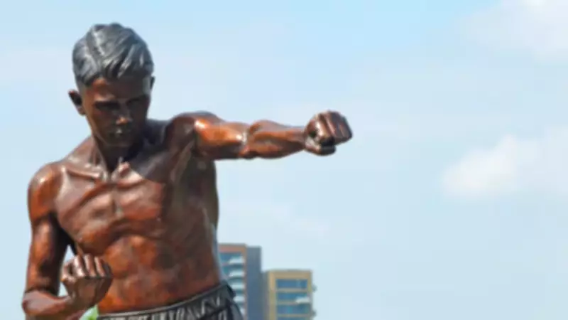 East London Boxing Community in Shock as Teddy Baldock Statue Stolen