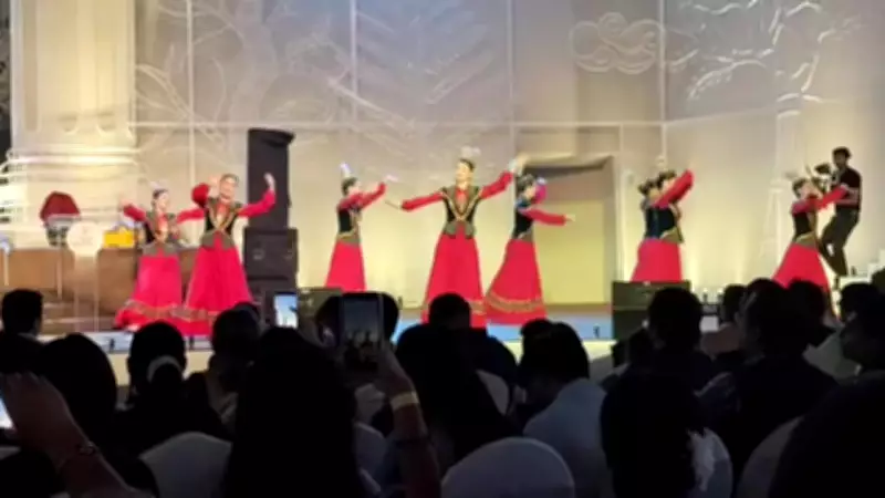 Echoes of a Beautiful Musical Evening: A Bengali Film's Melodic Journey