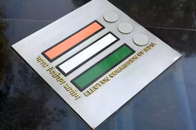 Election Commission Cites Violence, Opposes SIR Hearings at Panchayat Offices