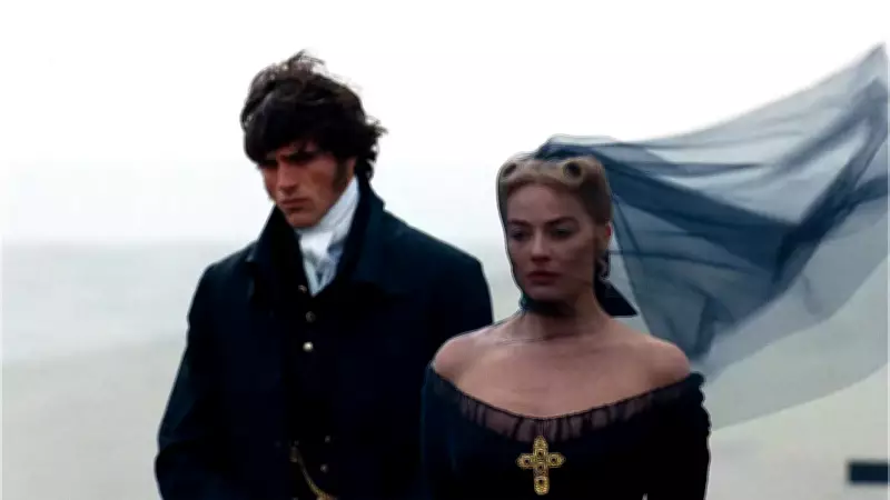 Emerald Fennell's 'Wuthering Heights' Divides Audiences with Stunning Visuals, Mixed Reactions