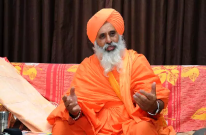 Environmentalist Seechewal Donates 100 Fertilizer Bags to Farmers in Mand