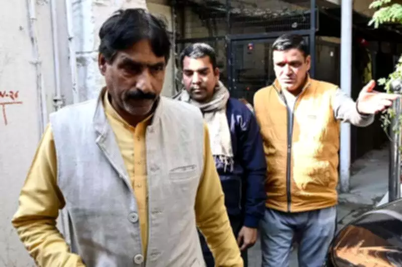 Family Alleges Police Inaction in Delhi Search, Authorities Deny Claims