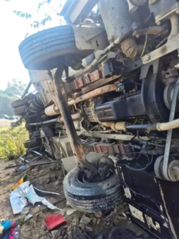 Fatal Fog Crash on Pilibhit Highway Kills Boy, Injures 24