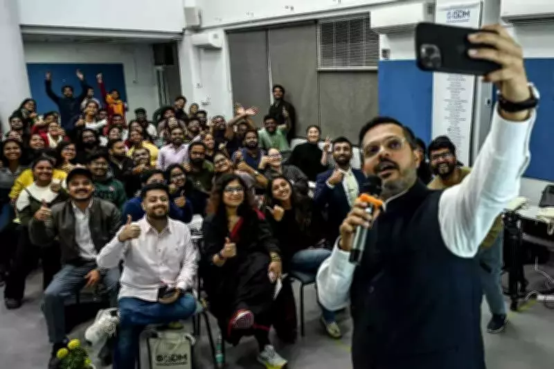 Financial Literacy Empowers Women: Stories of Change from Noida Session