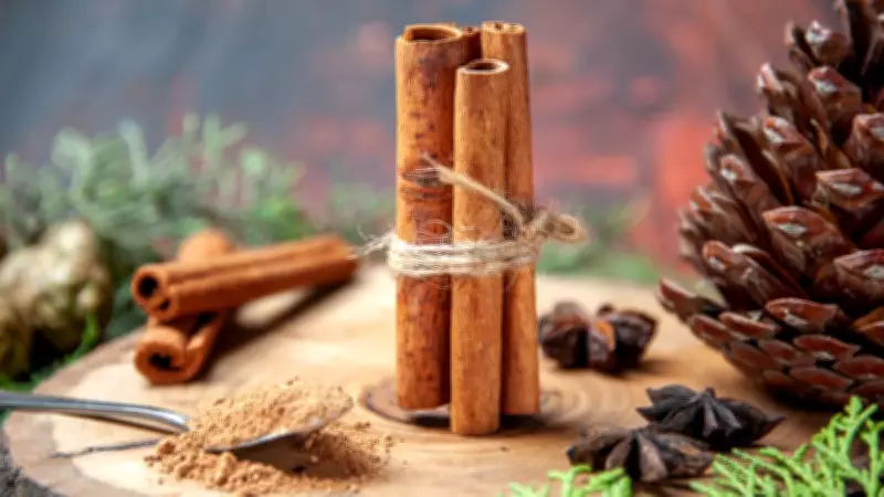 Five Powerful Spices for Weight Loss: Cinnamon, Ginger, Black Pepper, Turmeric