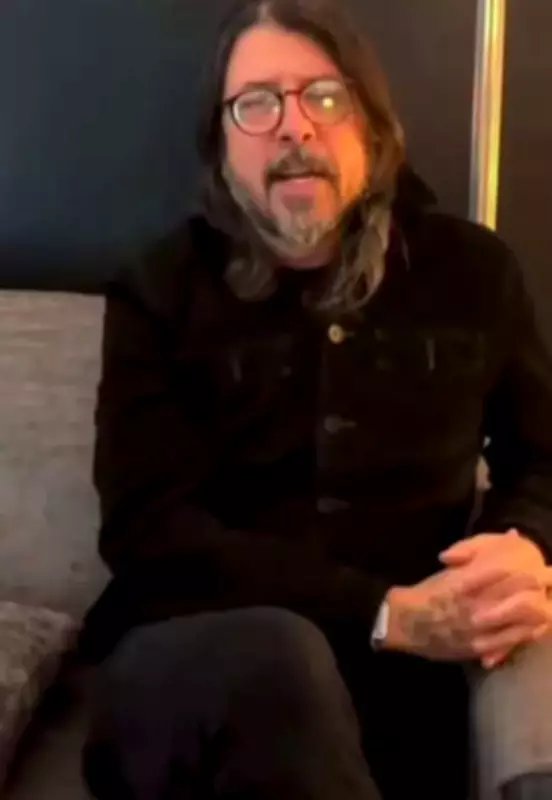 Foo Fighters' Dave Grohl Unaware of Daughter Violet's Record Deal Until Dinner Revelation