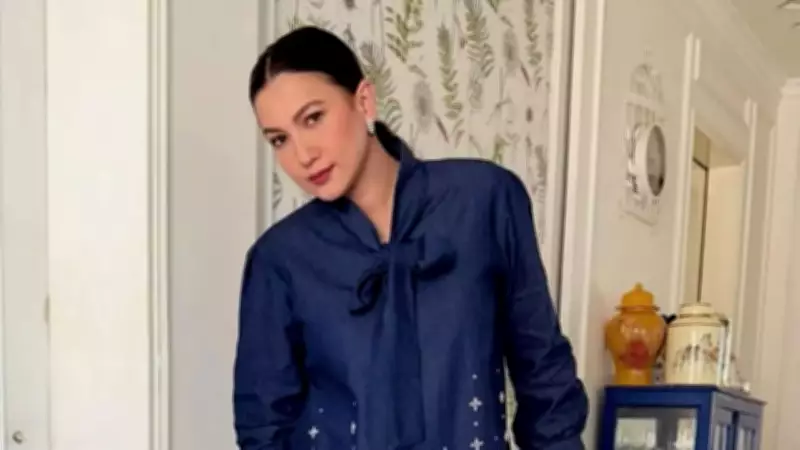Gauahar Khan's Emotional Ramadan Pilgrimage to Medina Captured in Viral Video