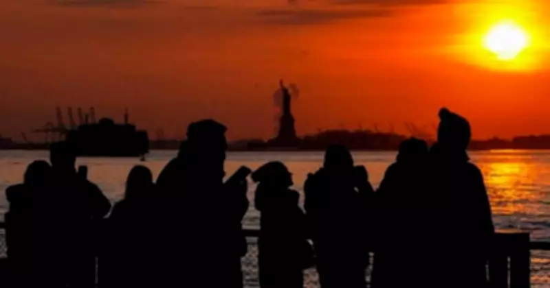 Global Photo Highlights: Winter Olympics to Ramadan Preparations