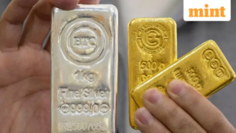 Gold and Silver Prices Rebound Sharply on Friday Amid Dollar Weakness