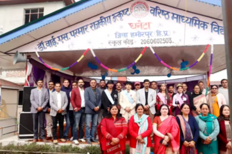 Government School in Punjab Hosts Heartfelt Farewell Ceremony for Retiring Teachers