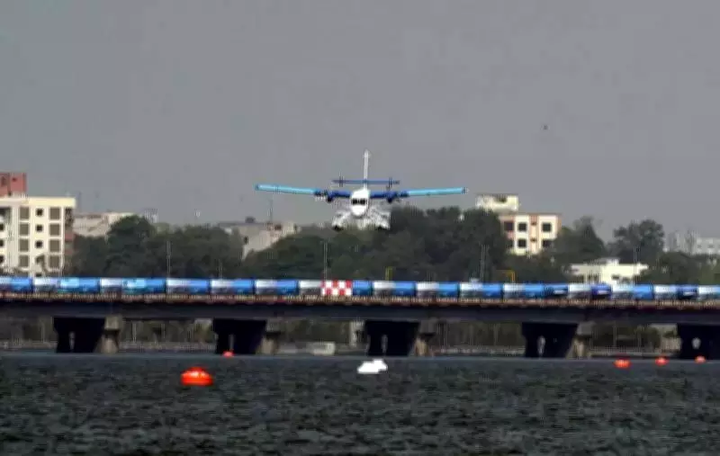 Gujarat Aligns Aviation Policy with Centre's Seaplane Push for Hub Status