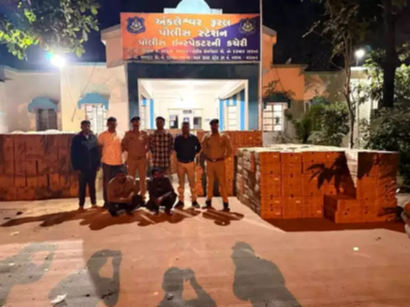 Gujarat Police Seize Rs 2.06 Crore Liquor Consignment on Delhi-Mumbai Expressway
