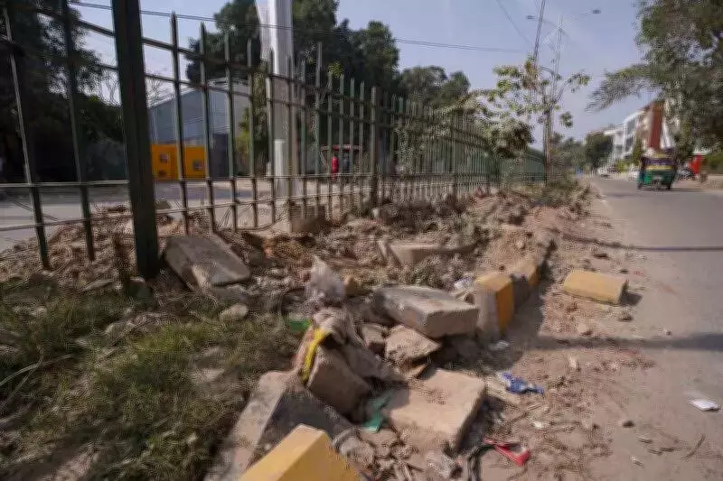 Gurgaon Plans 37 km of Greening Work in 2026, Focusing on Monsoon Season