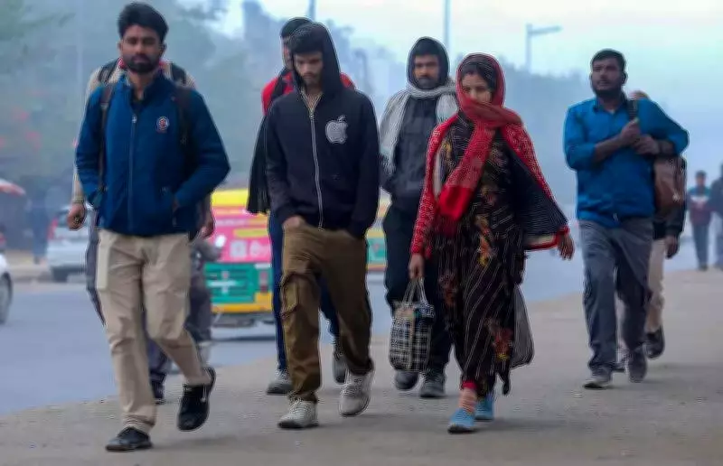 Gurgaon Records Temperature Rise, IMD Forecasts Clear Skies and Strong Winds