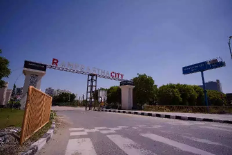 Gurgaon Residents Demand Action Over Chronic Water Shortage in Ramprastha City