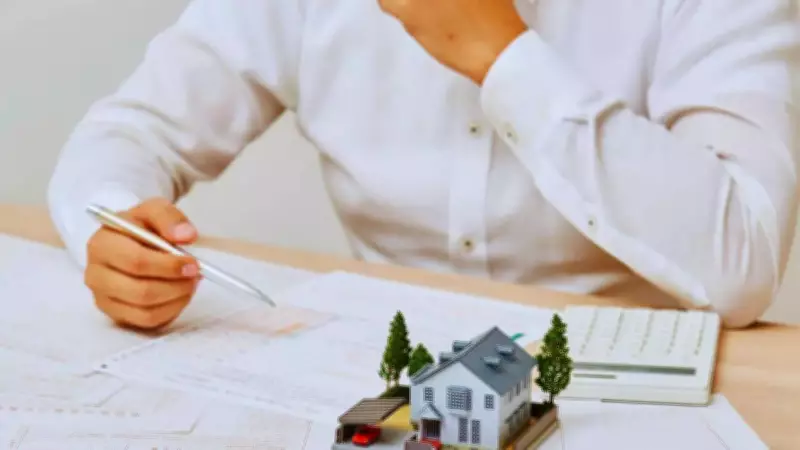 Gurugram's Real Estate Crisis: High Prices, Low Value Leave Homebuyers Frustrated