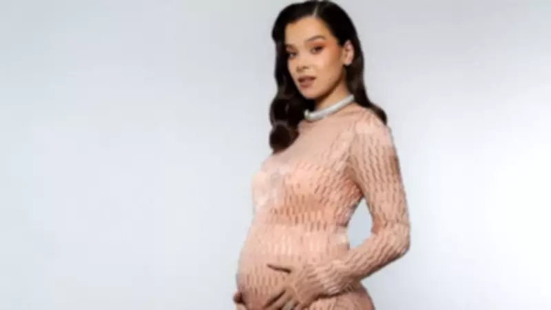 Hailee Steinfeld Reveals Josh Allen's Valentine's Wish: A Phone-Free Night